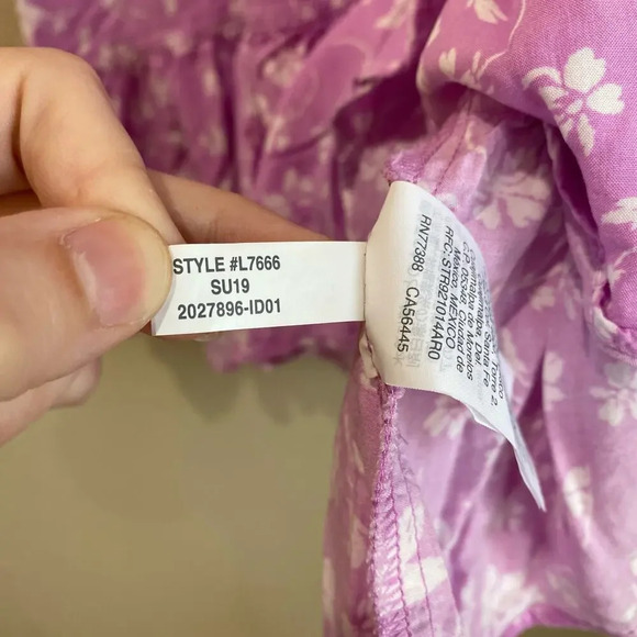 J CREW Ruffle Front Mini Dress in Soft Rayon Bubblegum Floral Size 2 Faux Wrap - Picture 9 of 9